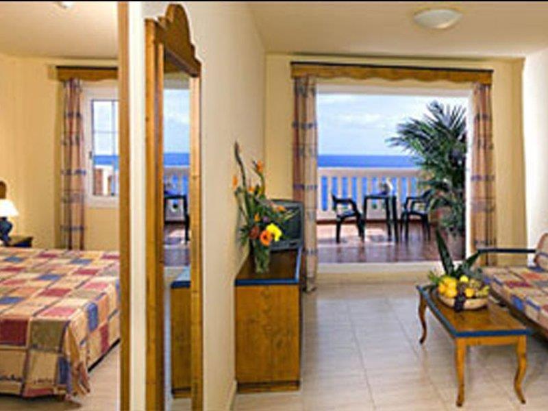Hotel-Apartamento Las Olas Los Cancajos Exterior photo